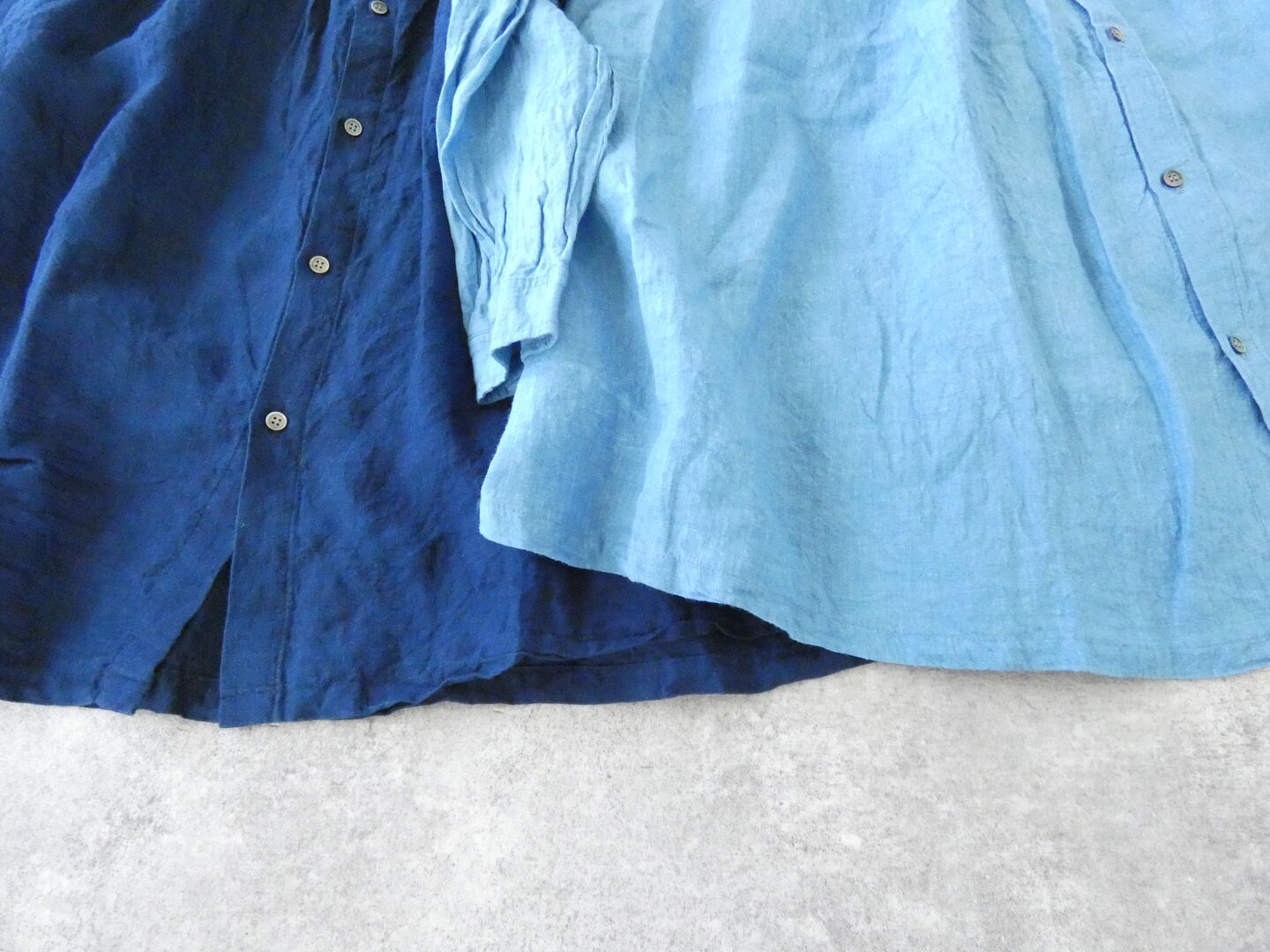 ichiAntiquite's(イチアンティークス) インディゴギャザーシャツの商品画像17