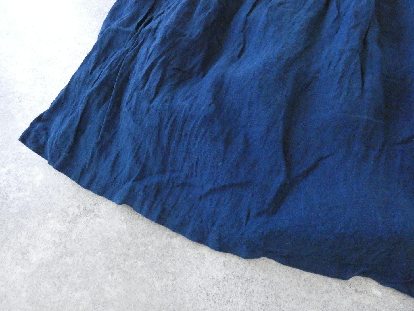 ichiAntiquite's(イチアンティークス) インディゴギャザースカートの商品画像23