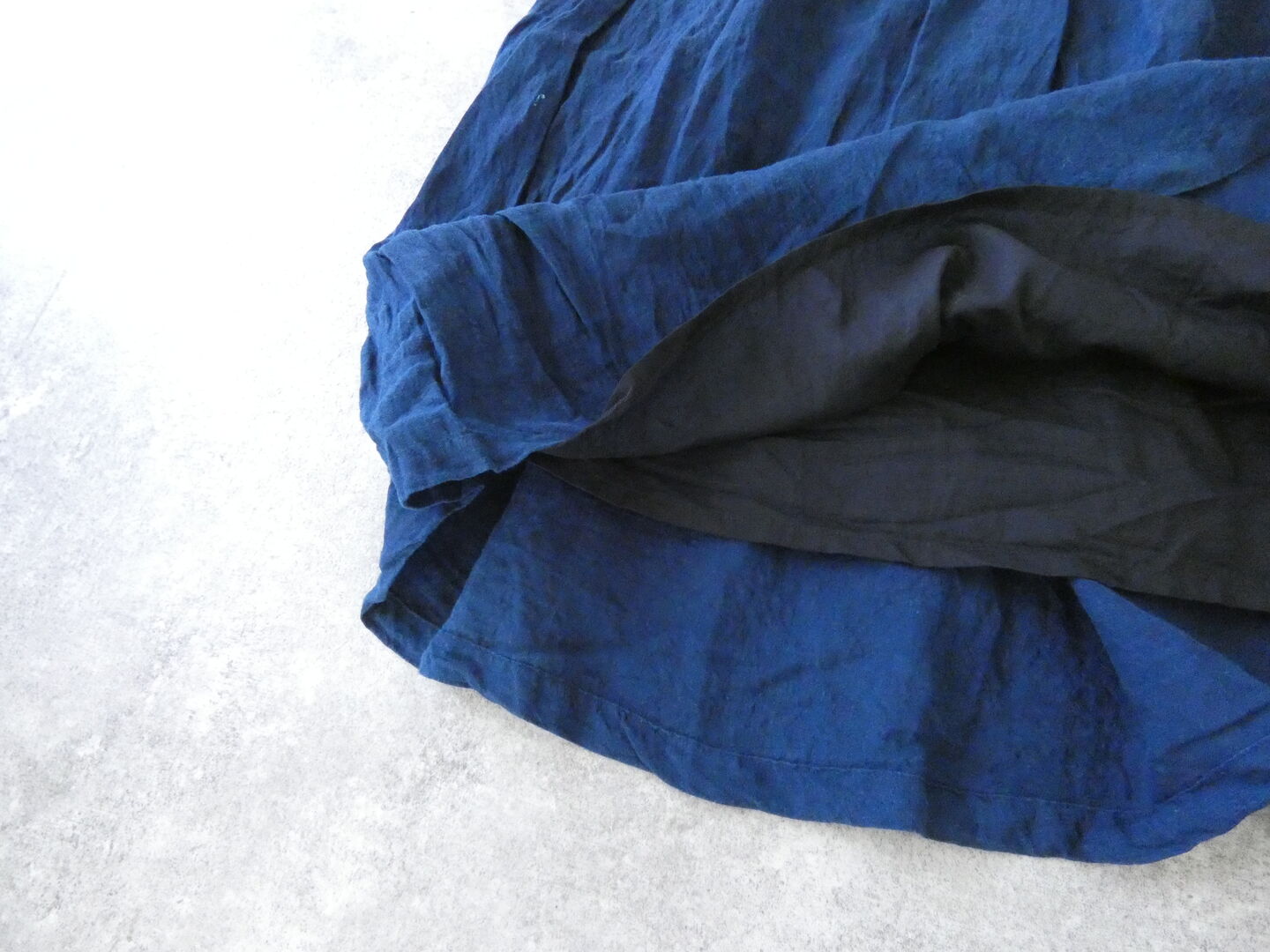 ichiAntiquite's(イチアンティークス) インディゴギャザースカートの商品画像24