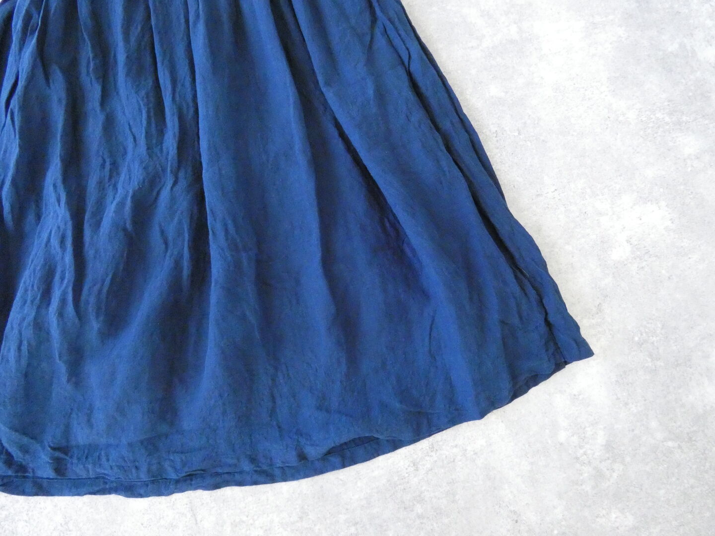 ichiAntiquite's(イチアンティークス) インディゴギャザースカートの商品画像26