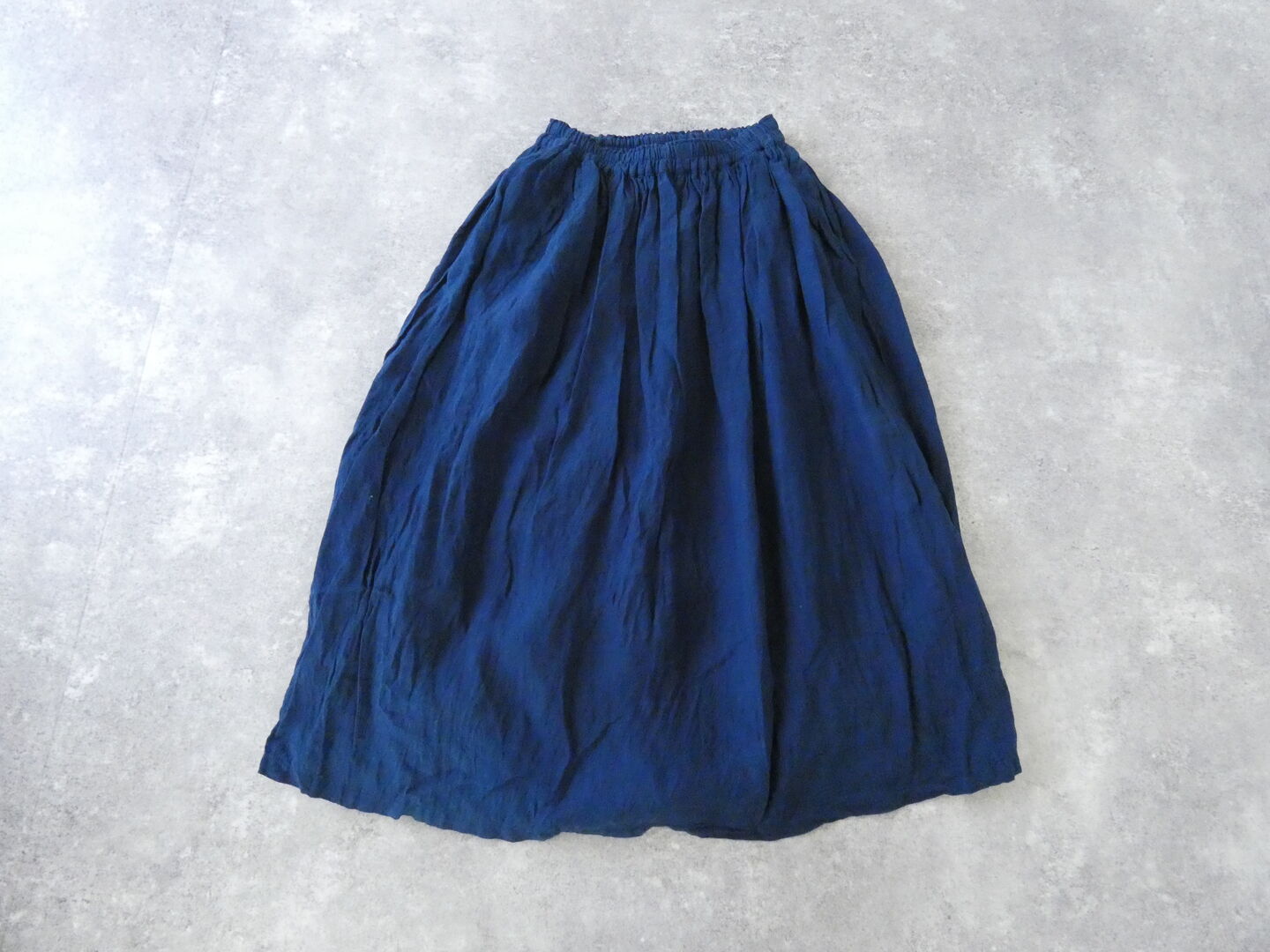 ichiAntiquite's(イチアンティークス) インディゴギャザースカートの商品画像3