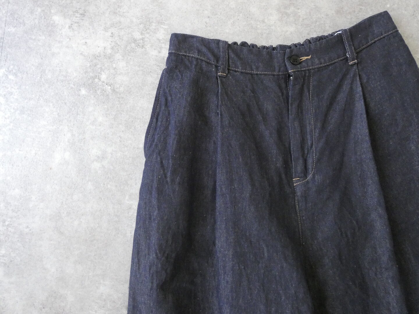 yuni(ユニ イズ ライク ア フラワー トゥー ミー) Cotton Linen denim back gum パンツの商品画像31