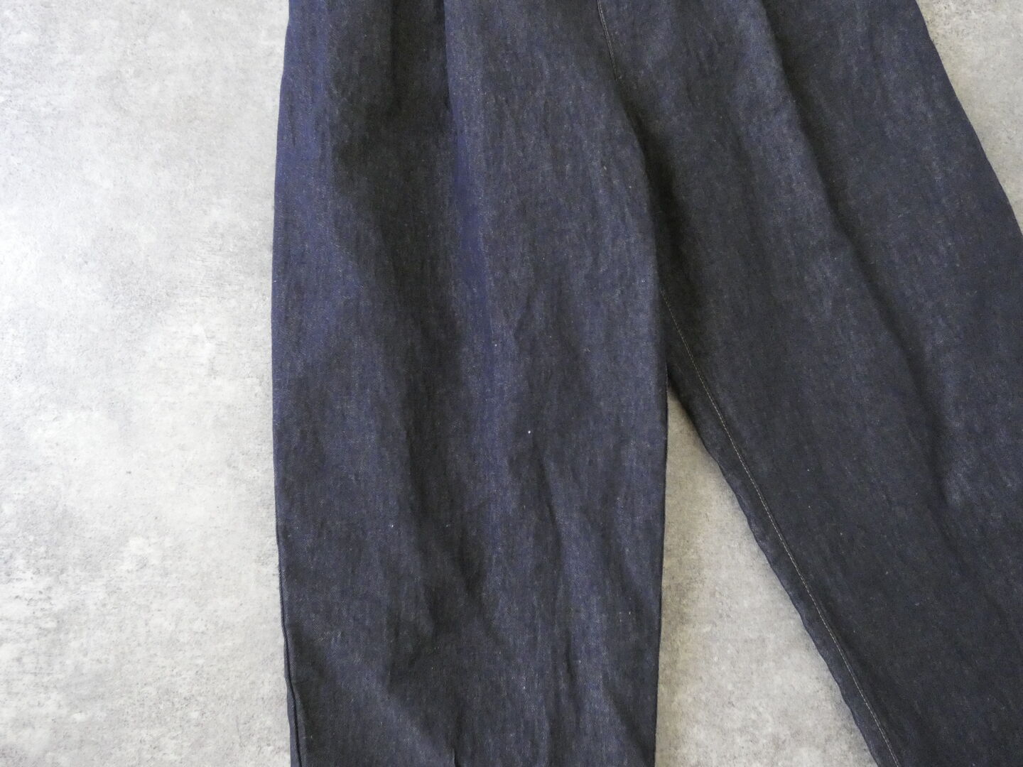 yuni(ユニ イズ ライク ア フラワー トゥー ミー) Cotton Linen denim back gum パンツの商品画像32