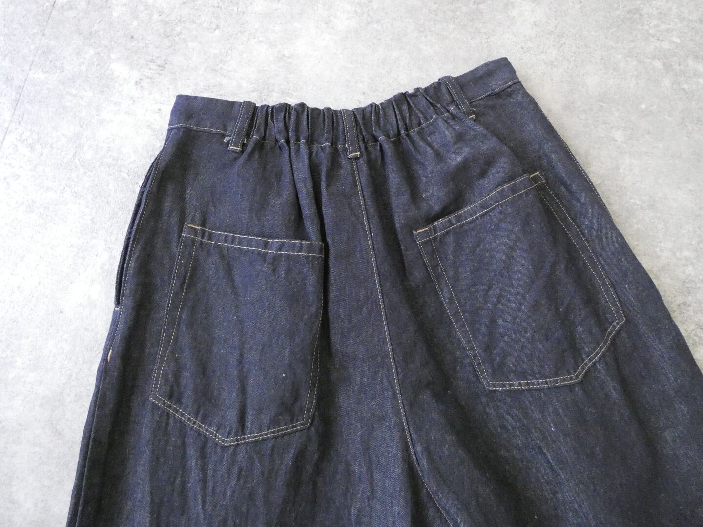 yuni(ユニ イズ ライク ア フラワー トゥー ミー) Cotton Linen denim back gum パンツの商品画像38