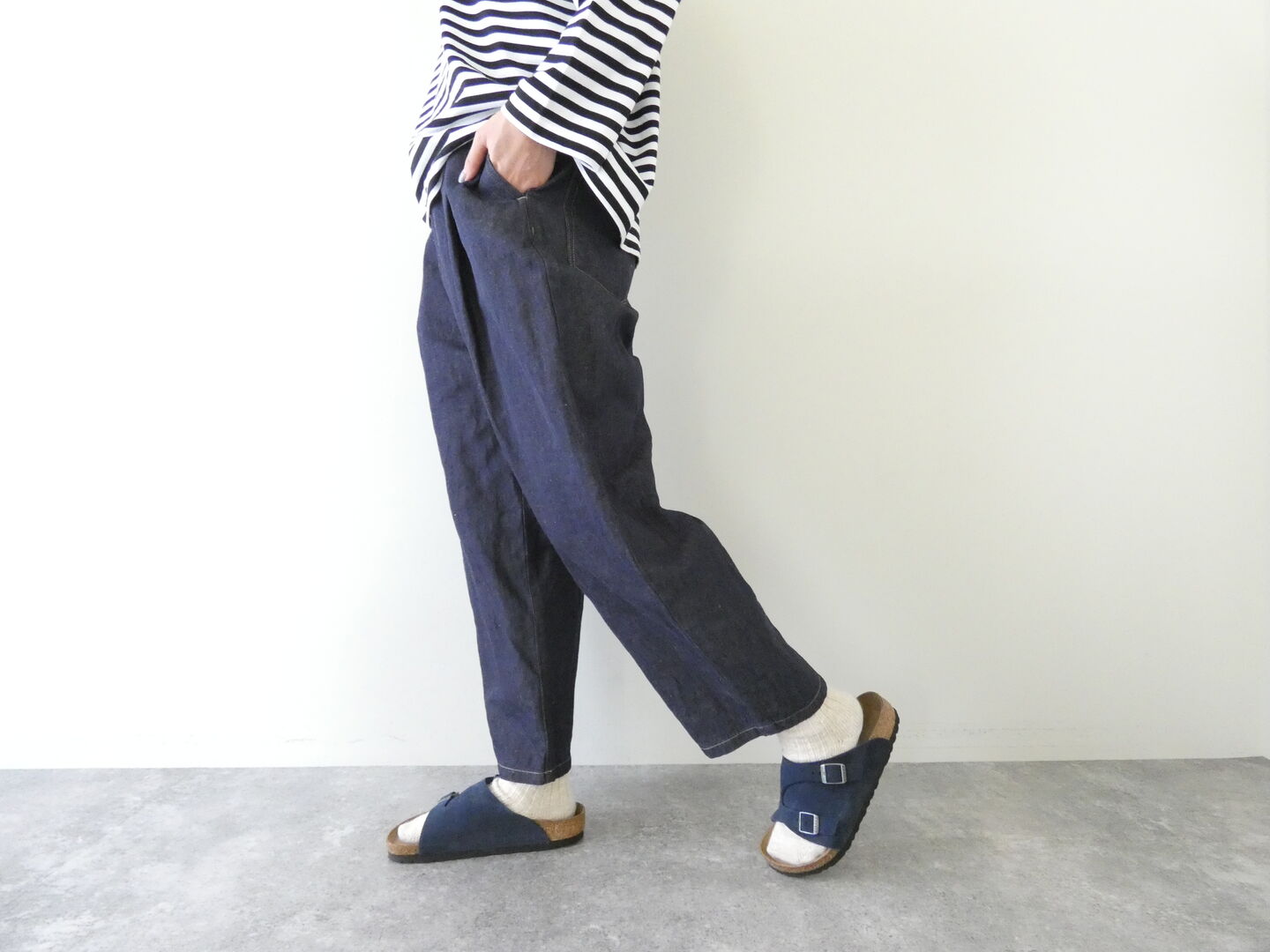 yuni(ユニ イズ ライク ア フラワー トゥー ミー) Cotton Linen denim back gum パンツの商品画像5
