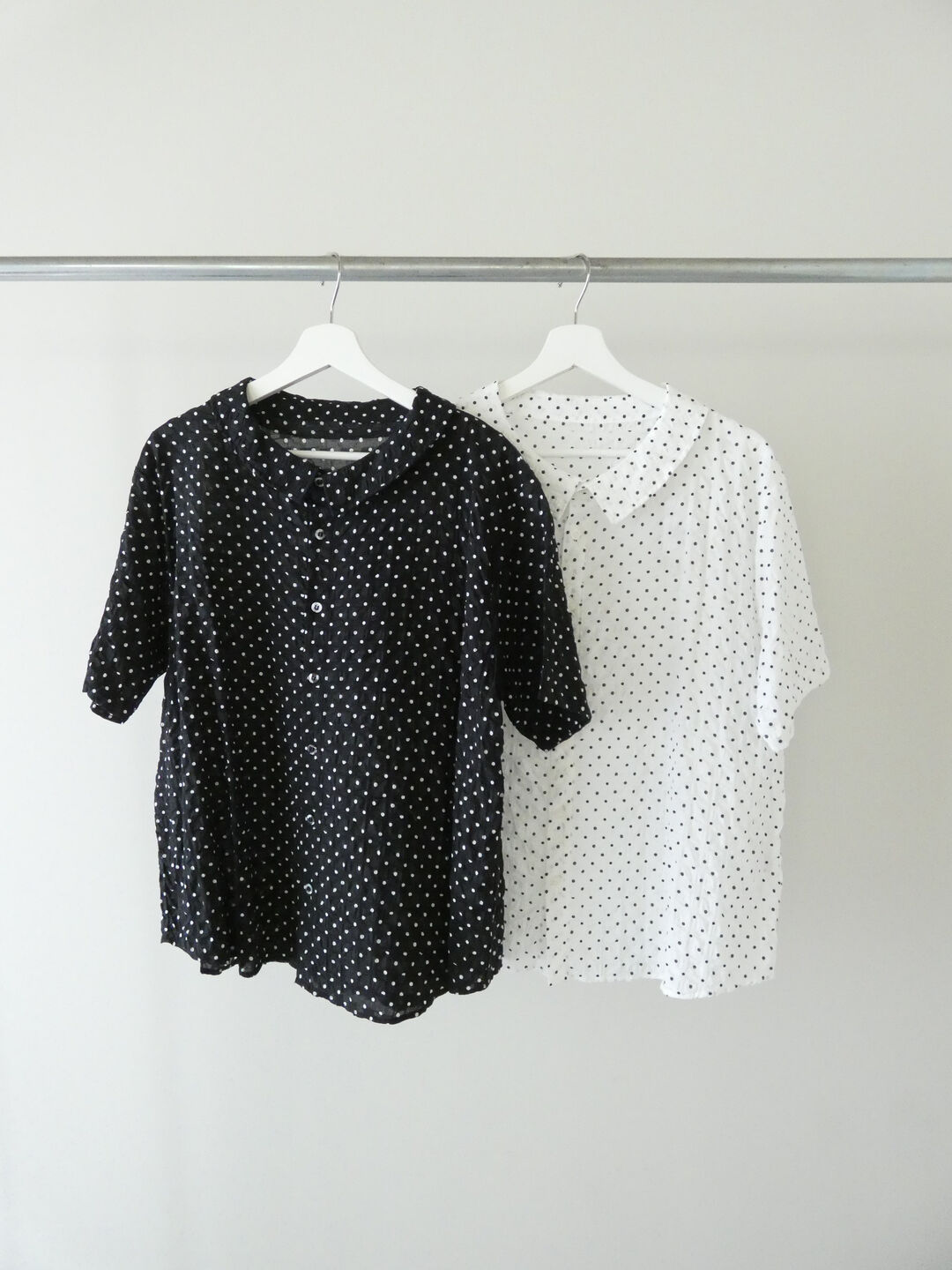 NARU 80ローンリップルシンプルドット ワイドカラーシャツの商品画像12