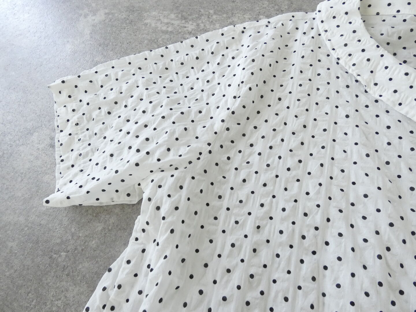 NARU 80ローンリップルシンプルドット ワイドカラーシャツの商品画像31