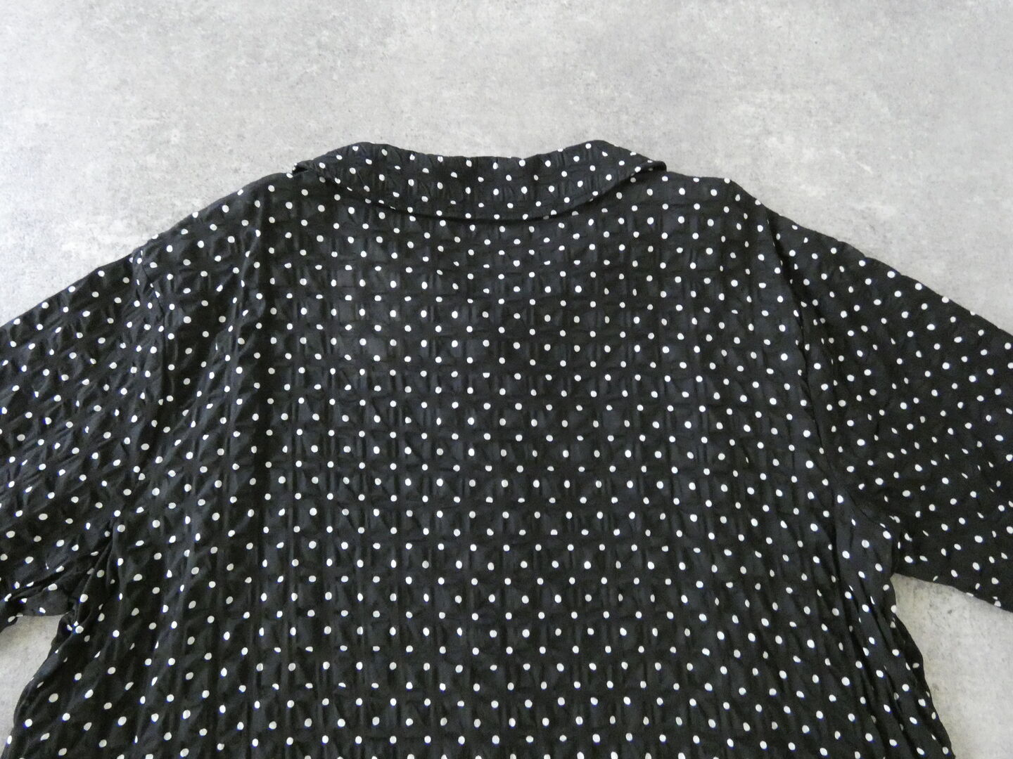 NARU 80ローンリップルシンプルドット ワイドカラーシャツの商品画像49