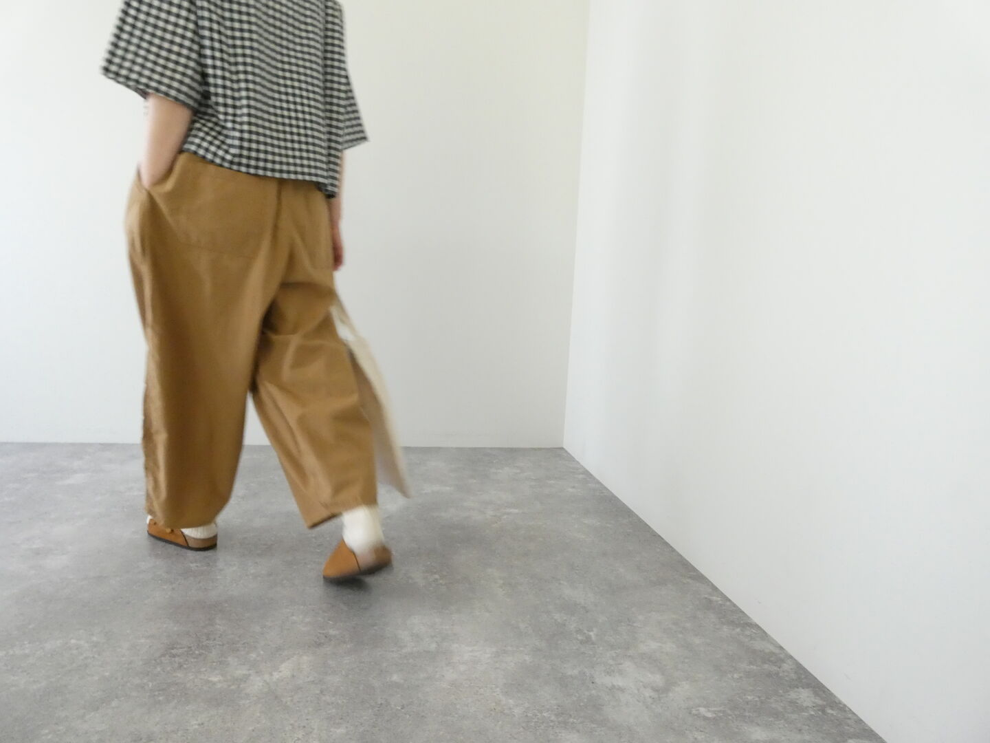 NATURAL LAUNDRY(ナチュラルランドリー) コードクロス フォワードパンツの商品画像7