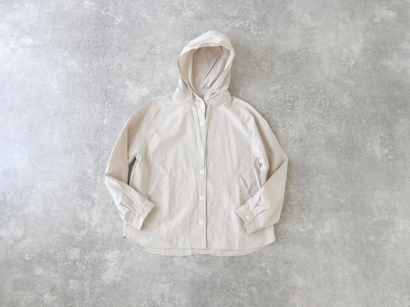 BLUE LAKE MARKET(ブルーレイクマーケット) ヴィンテージポプリン　ヘムラウンドフーディの商品画像3