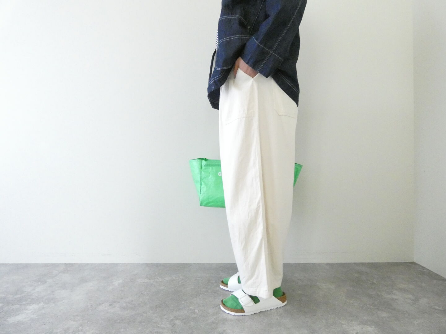 BLUE LAKE MARKET(ブルーレイクマーケット) 8オンスデニム配色ステッチイージーパンツの商品画像10