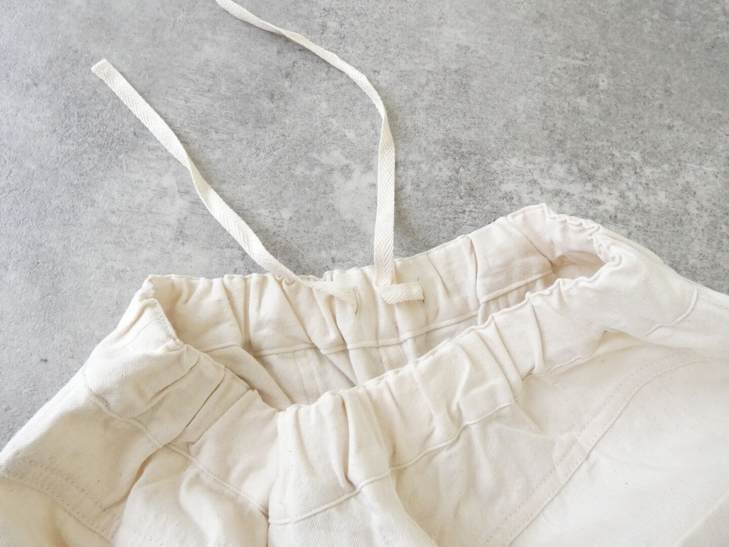 BLUE LAKE MARKET(ブルーレイクマーケット) 8オンスデニム配色ステッチイージーパンツの商品画像35