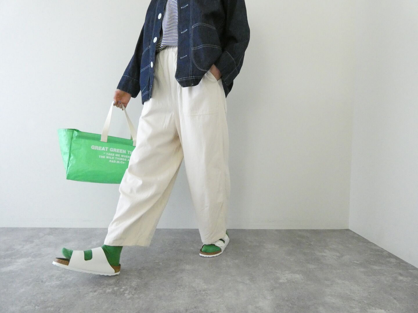 BLUE LAKE MARKET(ブルーレイクマーケット) 8オンスデニム配色ステッチイージーパンツの商品画像4