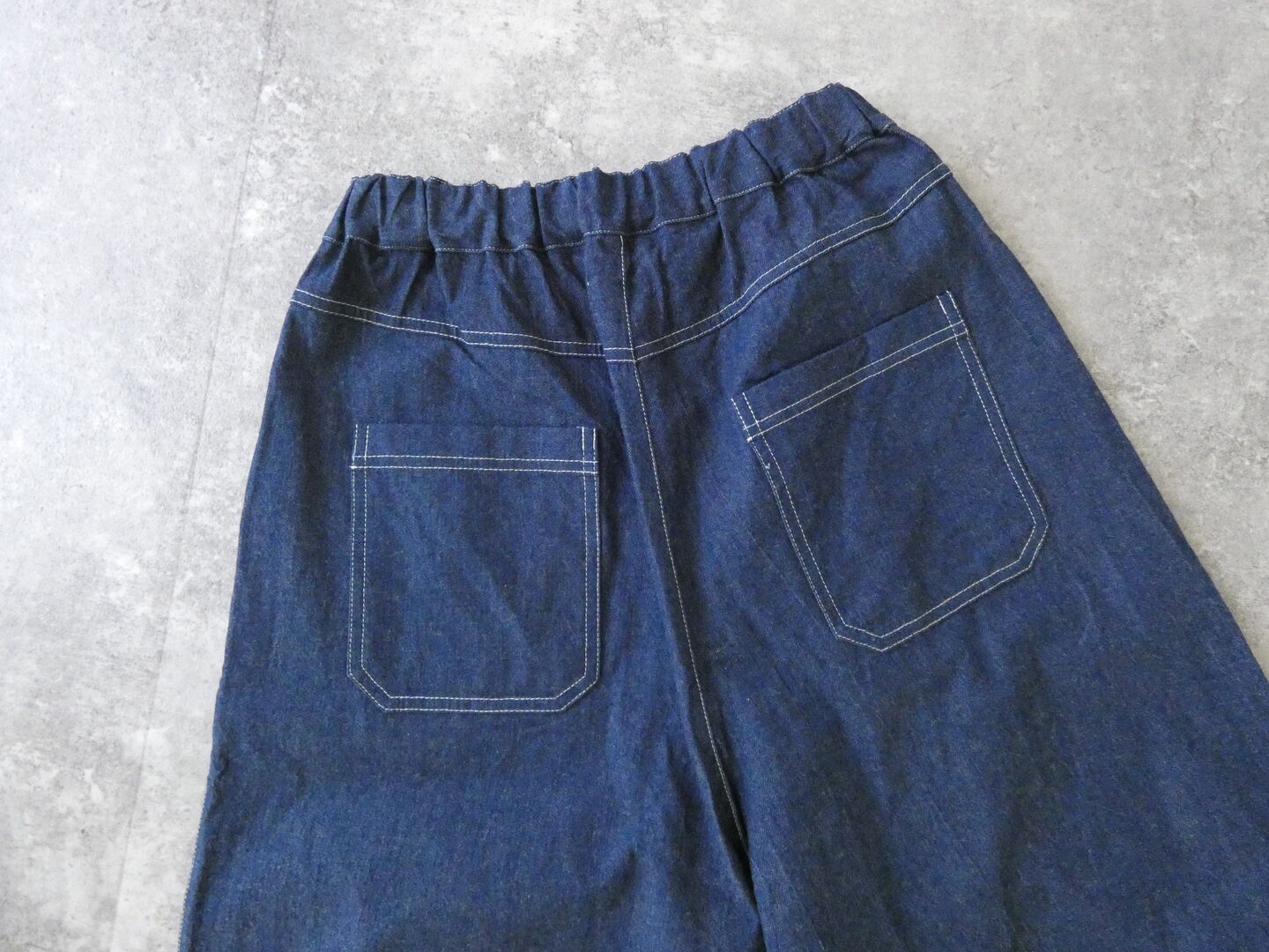 BLUE LAKE MARKET(ブルーレイクマーケット) 8オンスデニム配色ステッチイージーパンツの商品画像49