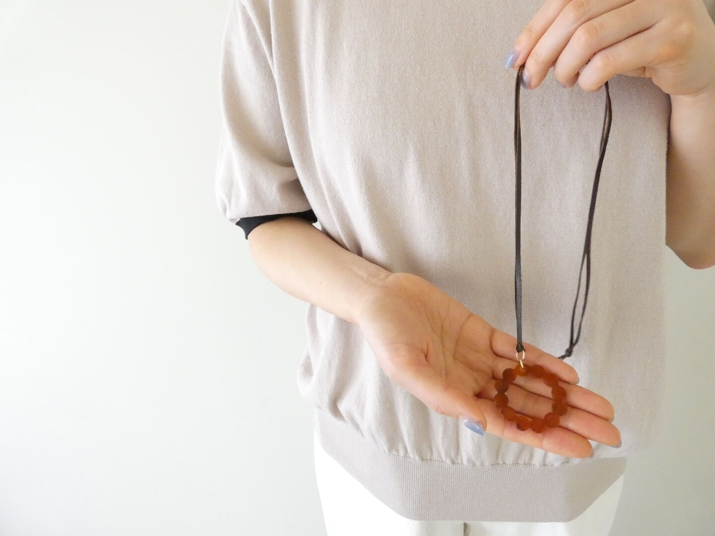 H(ホーク) ブローチにもなるサークルドットネックレスの商品画像1