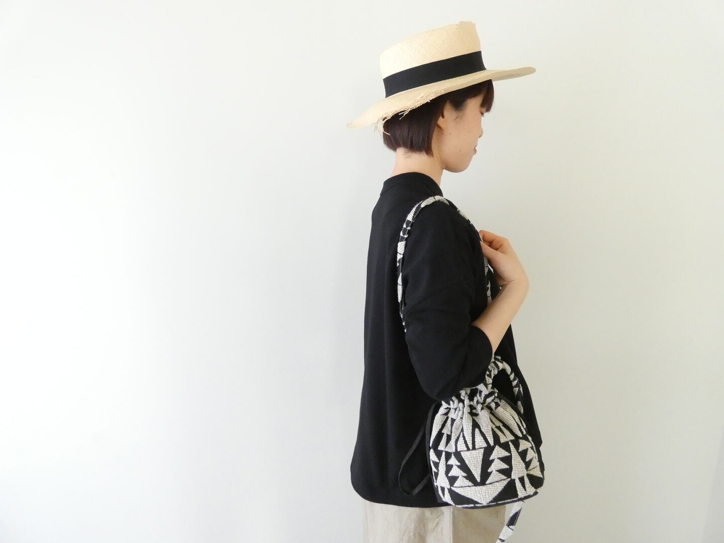 H(ホーク) 幾何学柄巾着BAGの商品画像4