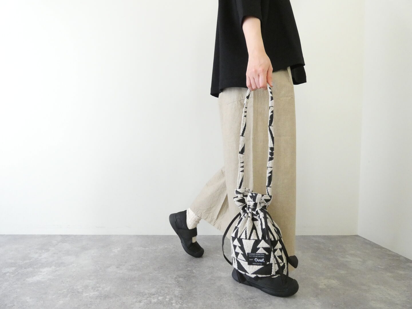 H(ホーク) 幾何学柄巾着BAGの商品画像6