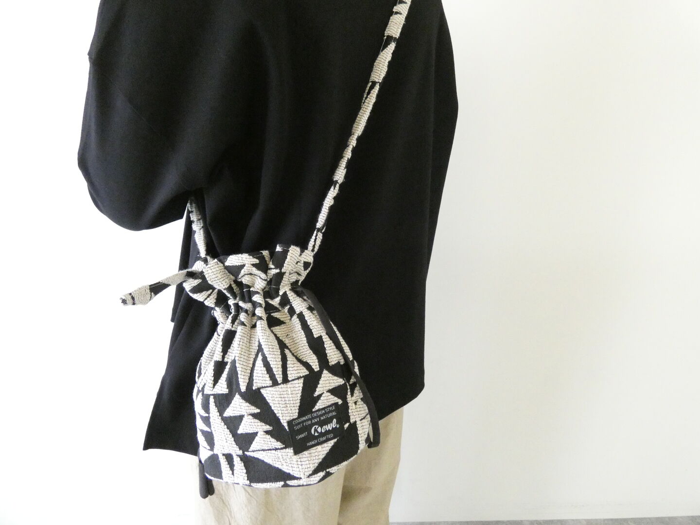 H(ホーク) 幾何学柄巾着BAGの商品画像7