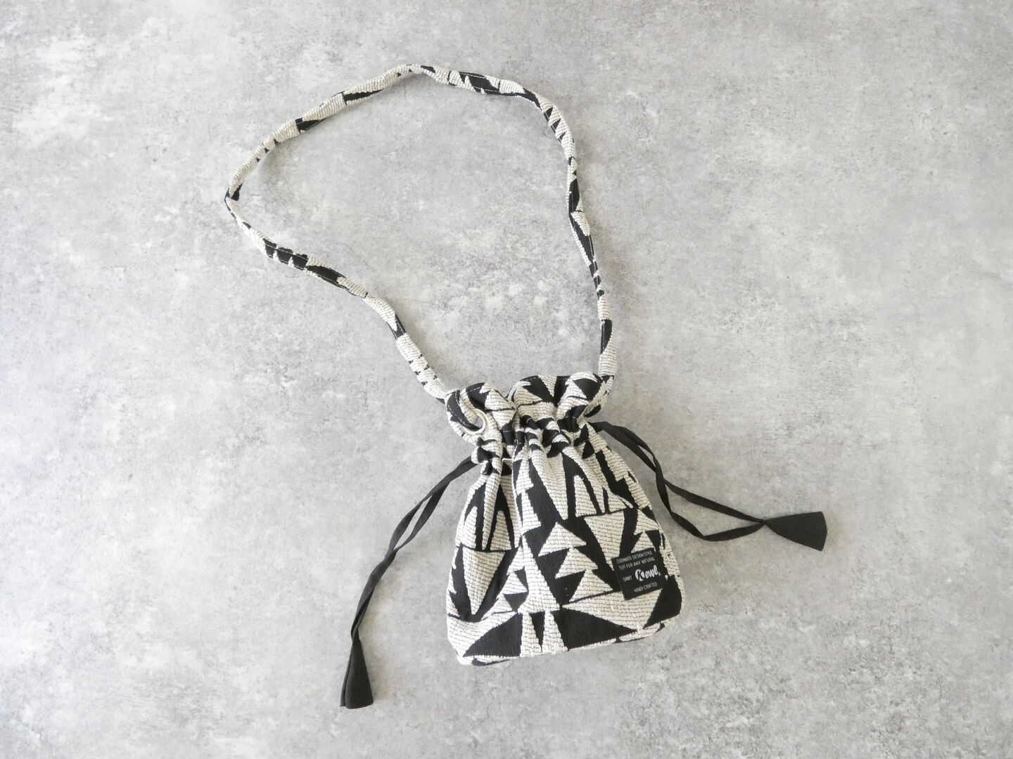 H(ホーク) 幾何学柄巾着BAGの商品画像8