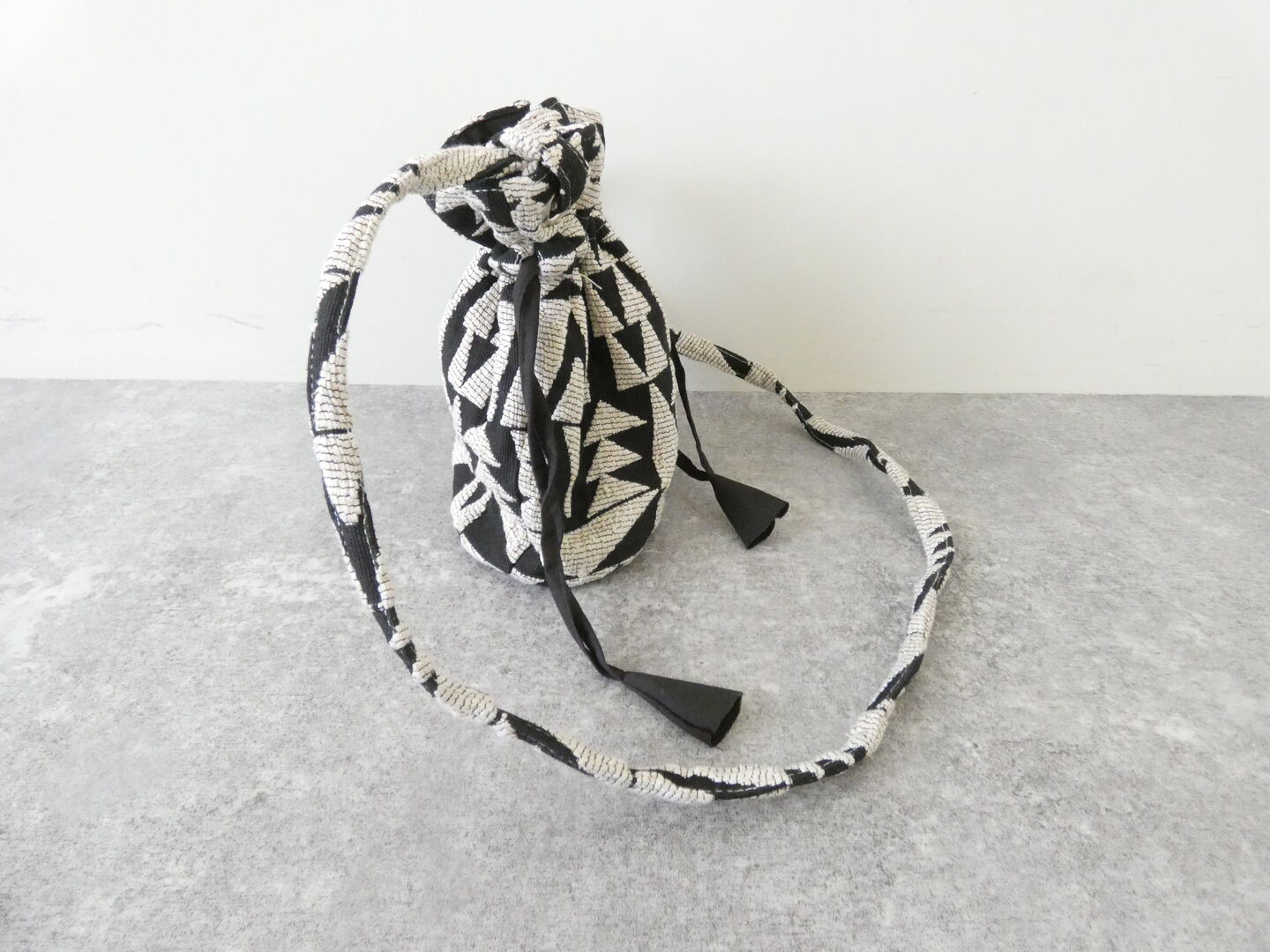 H(ホーク) 幾何学柄巾着BAGの商品画像9