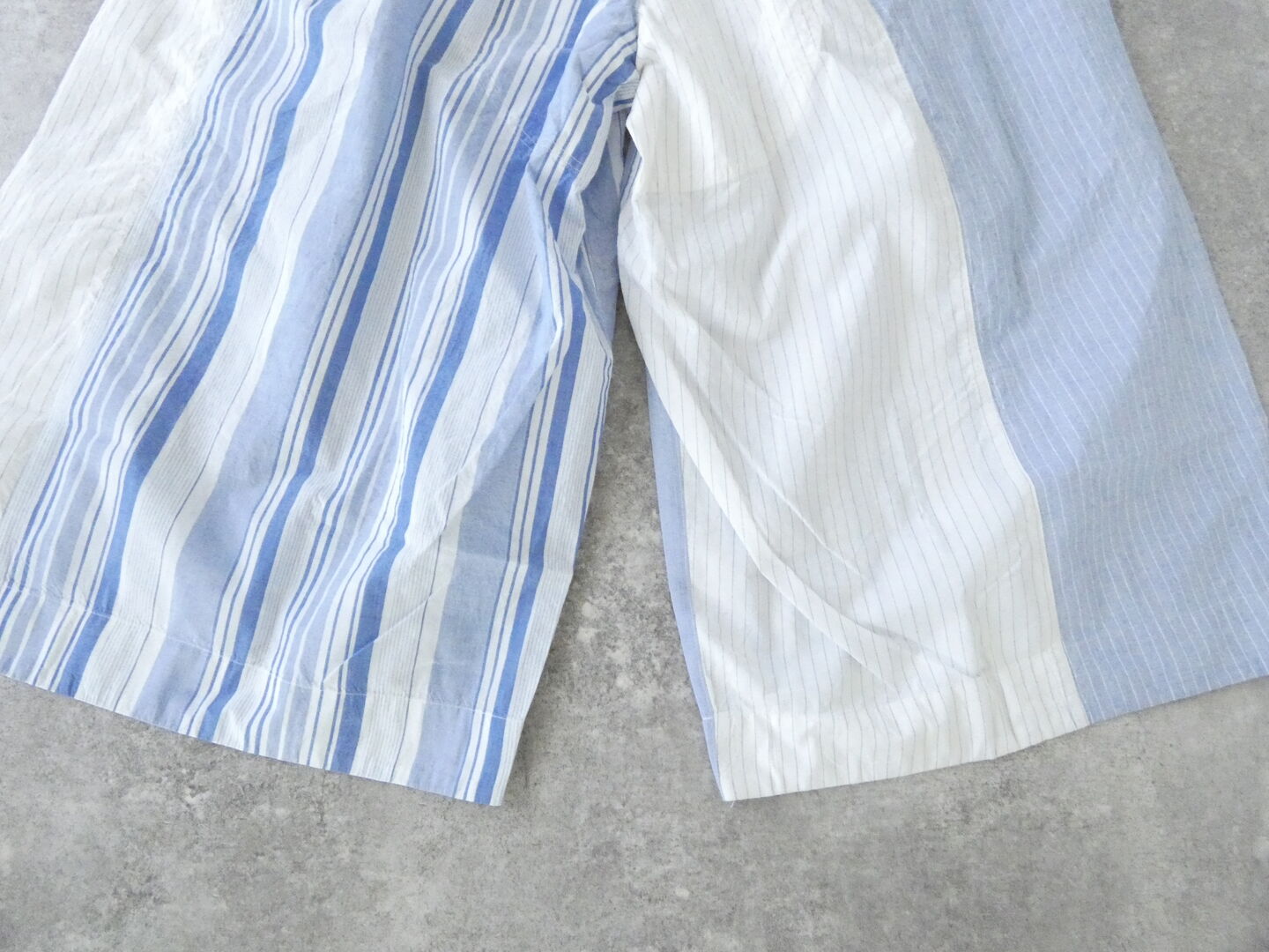 快晴堂(かいせいどう) 風をはらんでスゥイングする・ブルーブルーストライプ　風をはらむ、はかまパンツの商品画像29