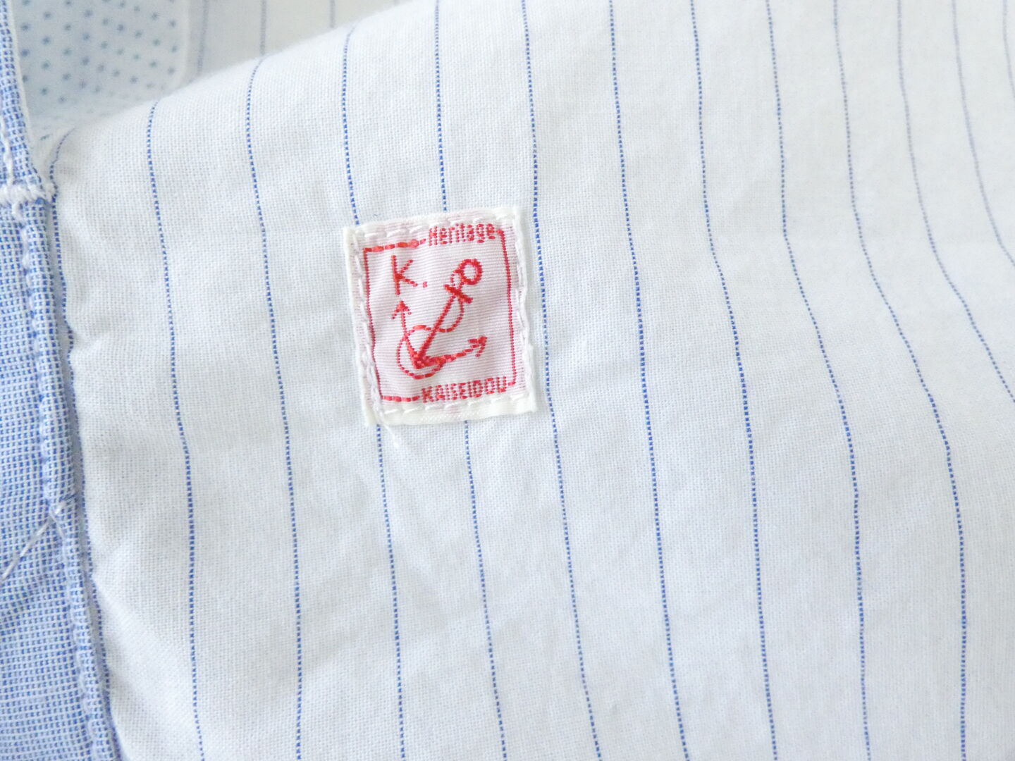 快晴堂(かいせいどう) 風をはらんでスゥイングする・ブルーブルーストライプ　風をはらむ、ロングシャツの商品画像26