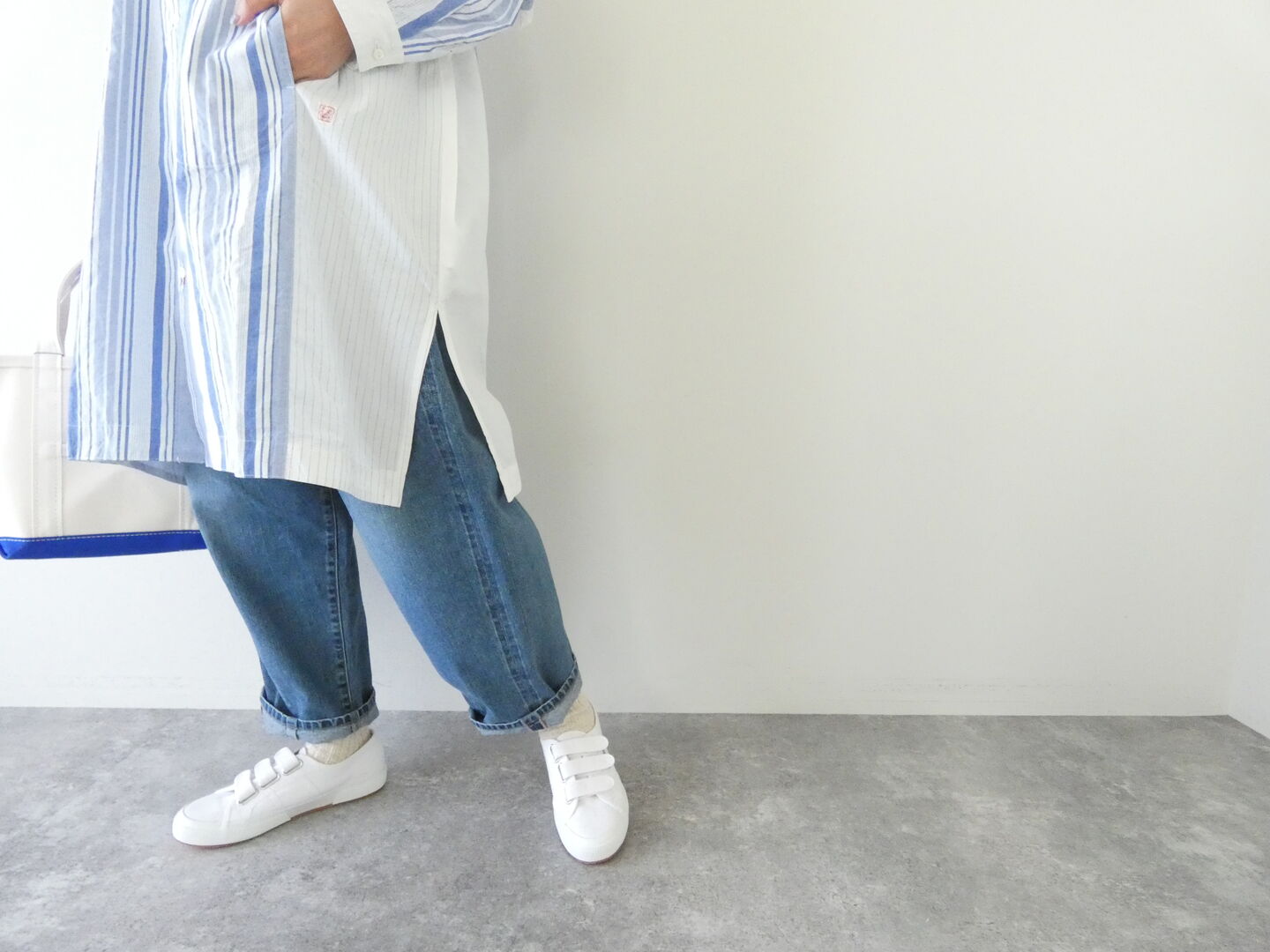 快晴堂(かいせいどう) 風をはらんでスゥイングする・ブルーブルーストライプ　風をはらむ、ロングシャツの商品画像6