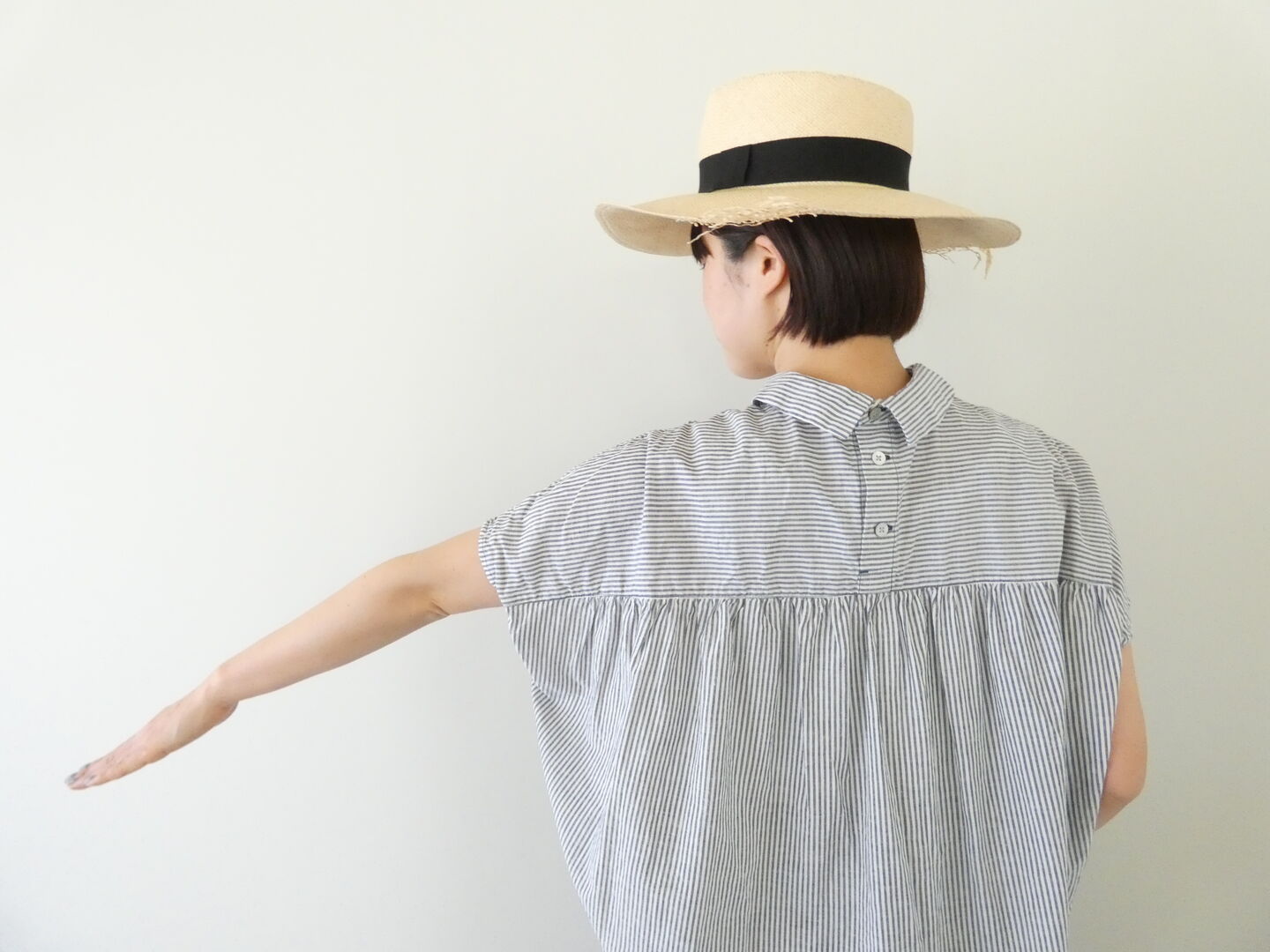 prit(プリット) 綿麻ポプリンスリーブレス衿付きプルオーバーの商品画像8