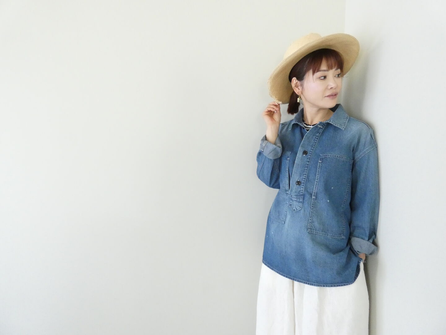 Veritecoeur(ヴェリテクール) デニムプルオーバーシャツの商品画像2