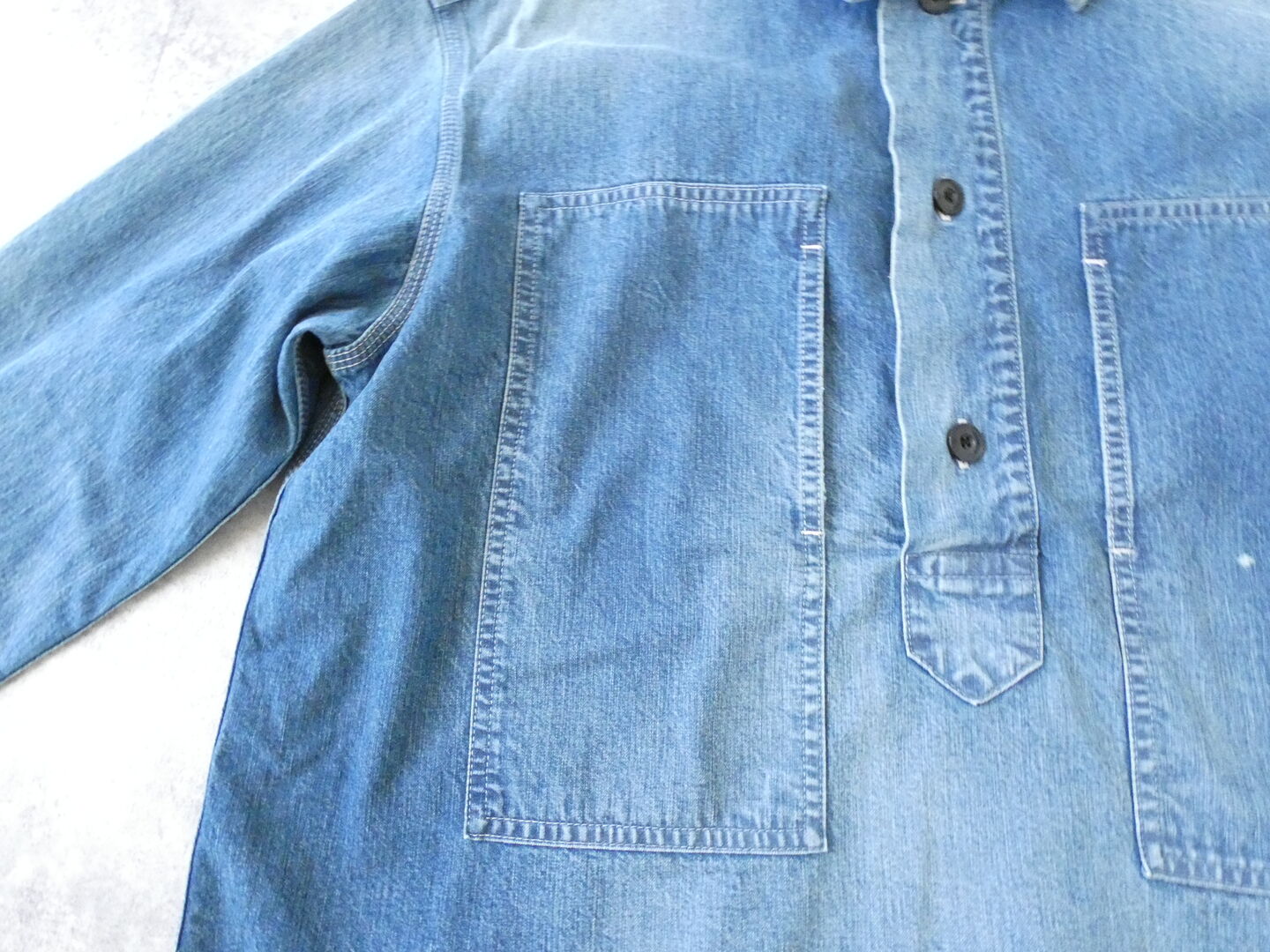 Veritecoeur(ヴェリテクール) デニムプルオーバーシャツの商品画像28