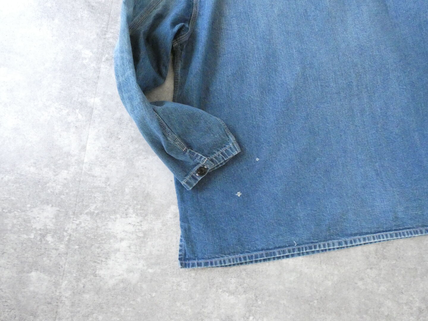 Veritecoeur(ヴェリテクール) デニムプルオーバーシャツの商品画像30