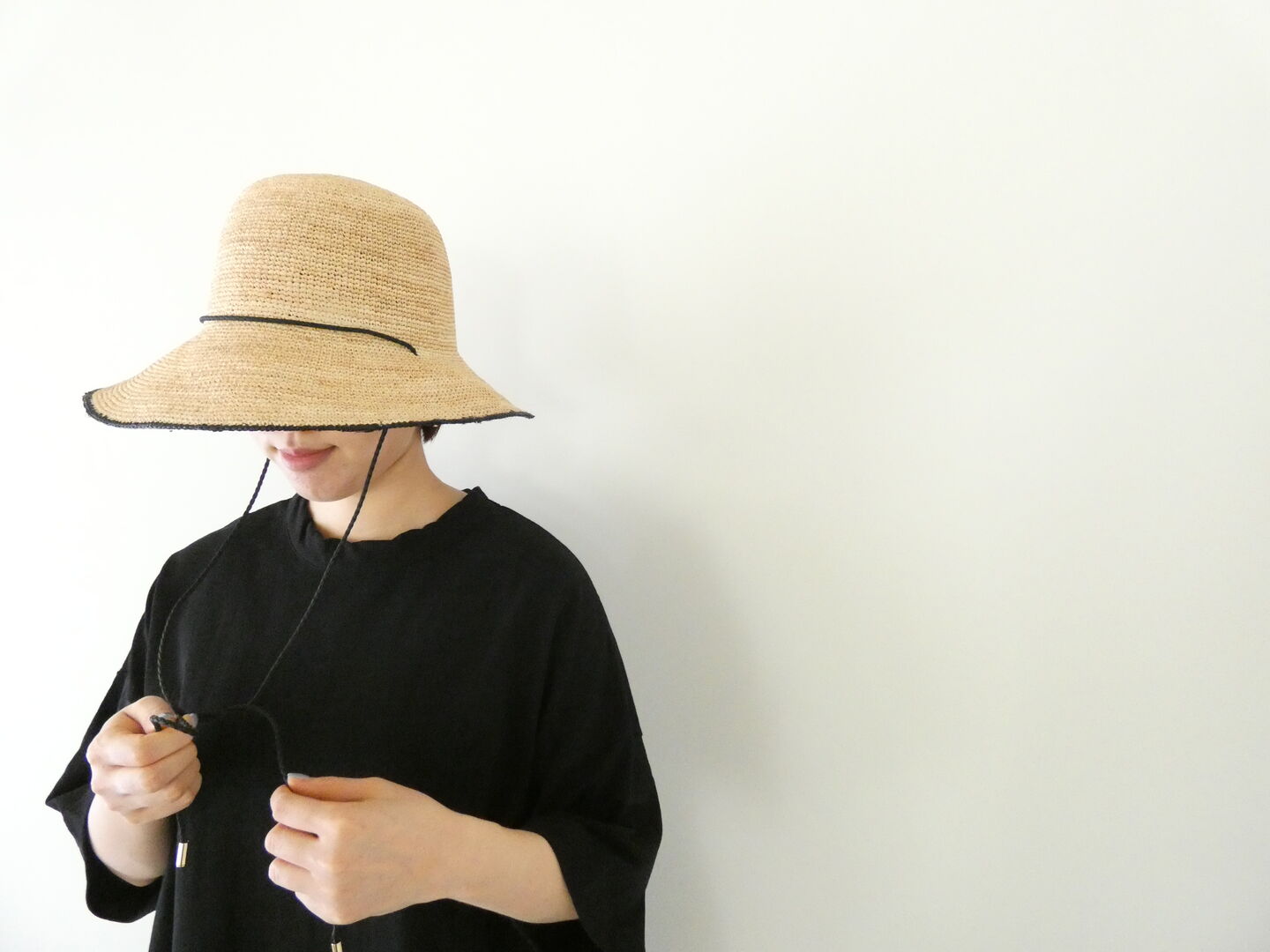 shs ブリムで差がつく ラフィアのキャペリンハットの商品画像1