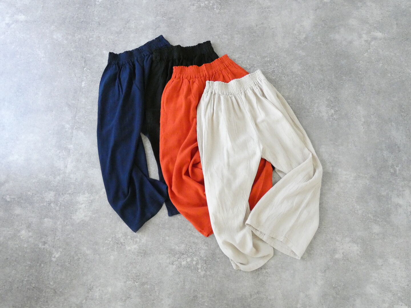 CLASKA(クラスカ) ヂェン先生の日常着 ワイドパンツ ロングの商品画像1