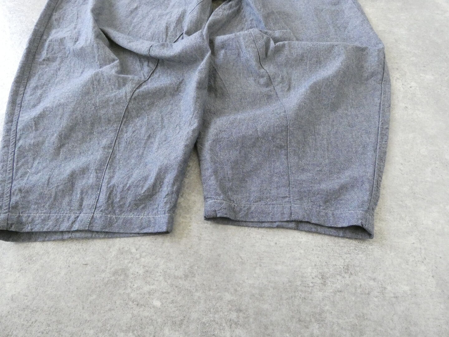 D.M.G.(ディーエムジー) シャンブレーワッシャーパネルボールパンツの商品画像21