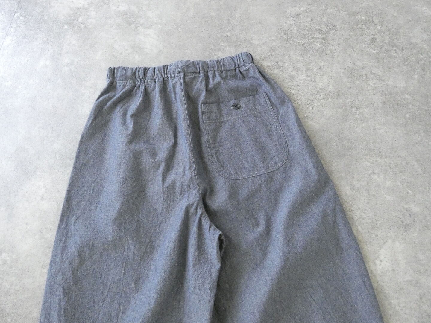 D.M.G.(ディーエムジー) シャンブレーワッシャーパネルボールパンツの商品画像22