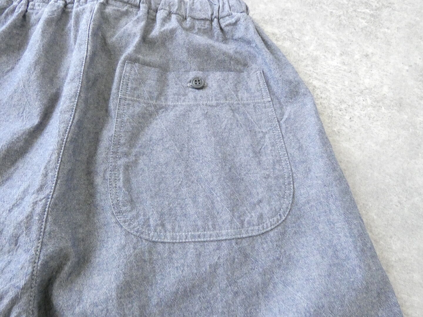 D.M.G.(ディーエムジー) シャンブレーワッシャーパネルボールパンツの商品画像23