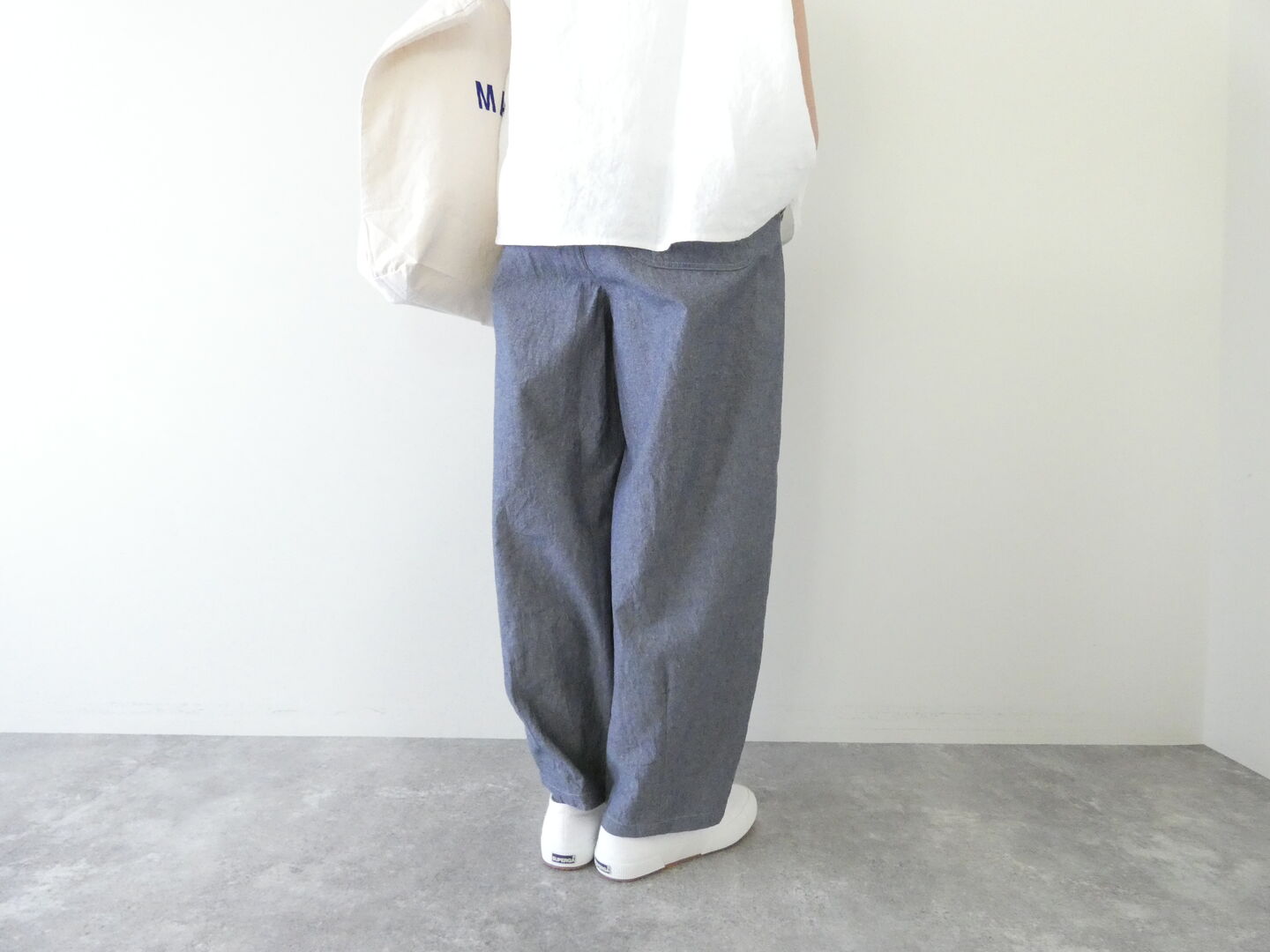 D.M.G.(ディーエムジー) シャンブレーワッシャーパネルボールパンツの商品画像7