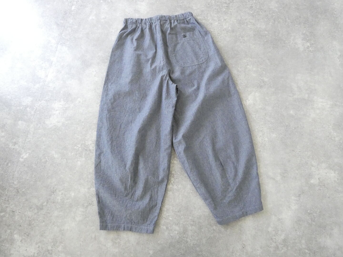 D.M.G.(ディーエムジー) シャンブレーワッシャーパネルボールパンツの商品画像9