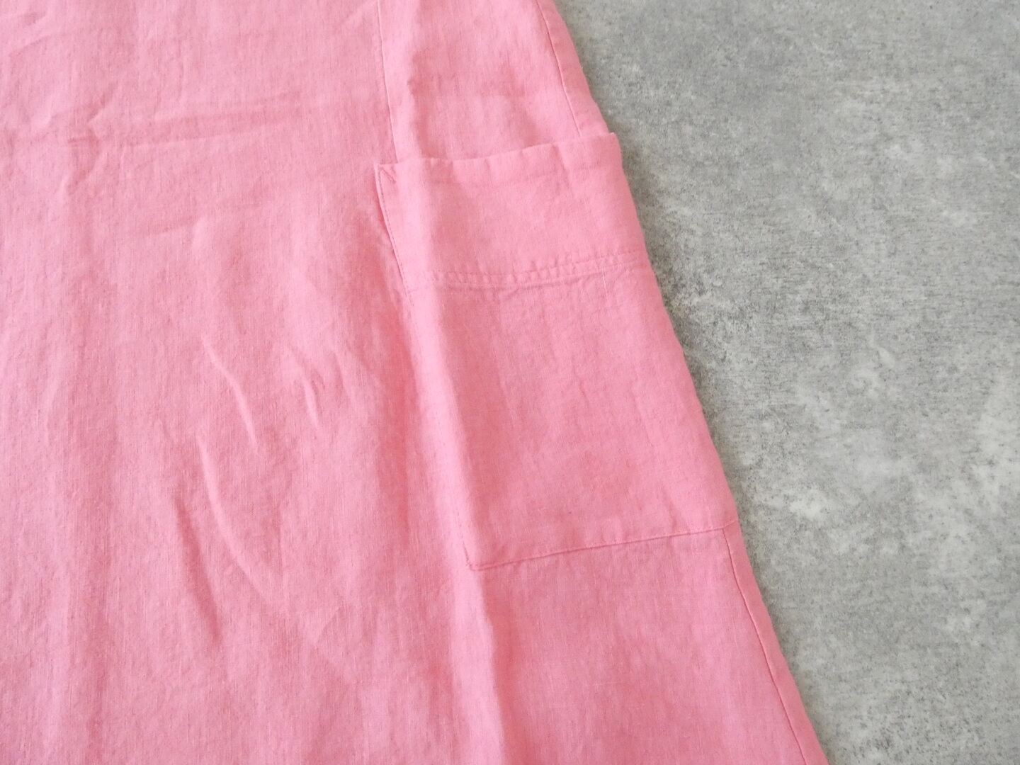 Hands of creation(ハンズオブクリエイション) リネン桐七炊きVネックフレアラインジャンバースカートの商品画像19