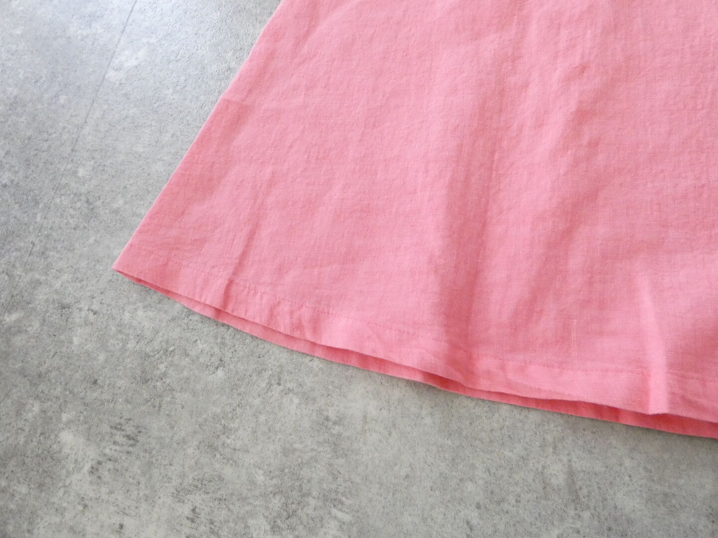 Hands of creation(ハンズオブクリエイション) リネン桐七炊きVネックフレアラインジャンバースカートの商品画像21