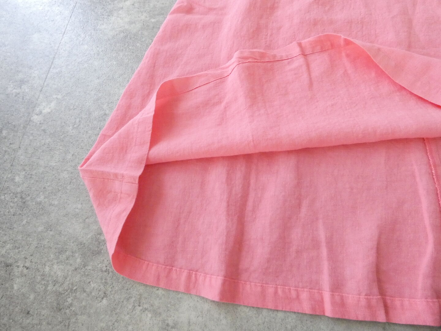 Hands of creation(ハンズオブクリエイション) リネン桐七炊きVネックフレアラインジャンバースカートの商品画像22