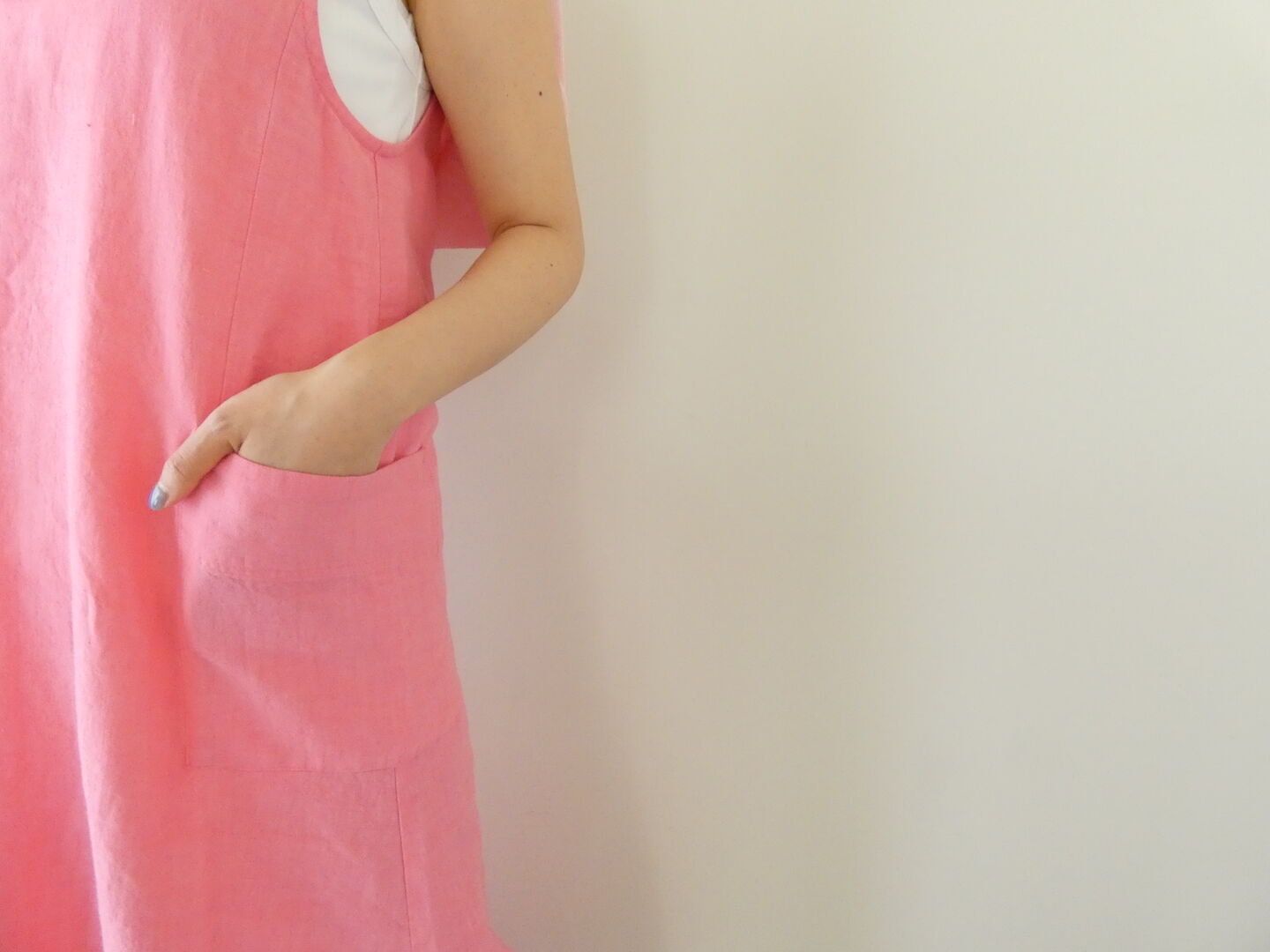 Hands of creation(ハンズオブクリエイション) リネン桐七炊きVネックフレアラインジャンバースカートの商品画像6