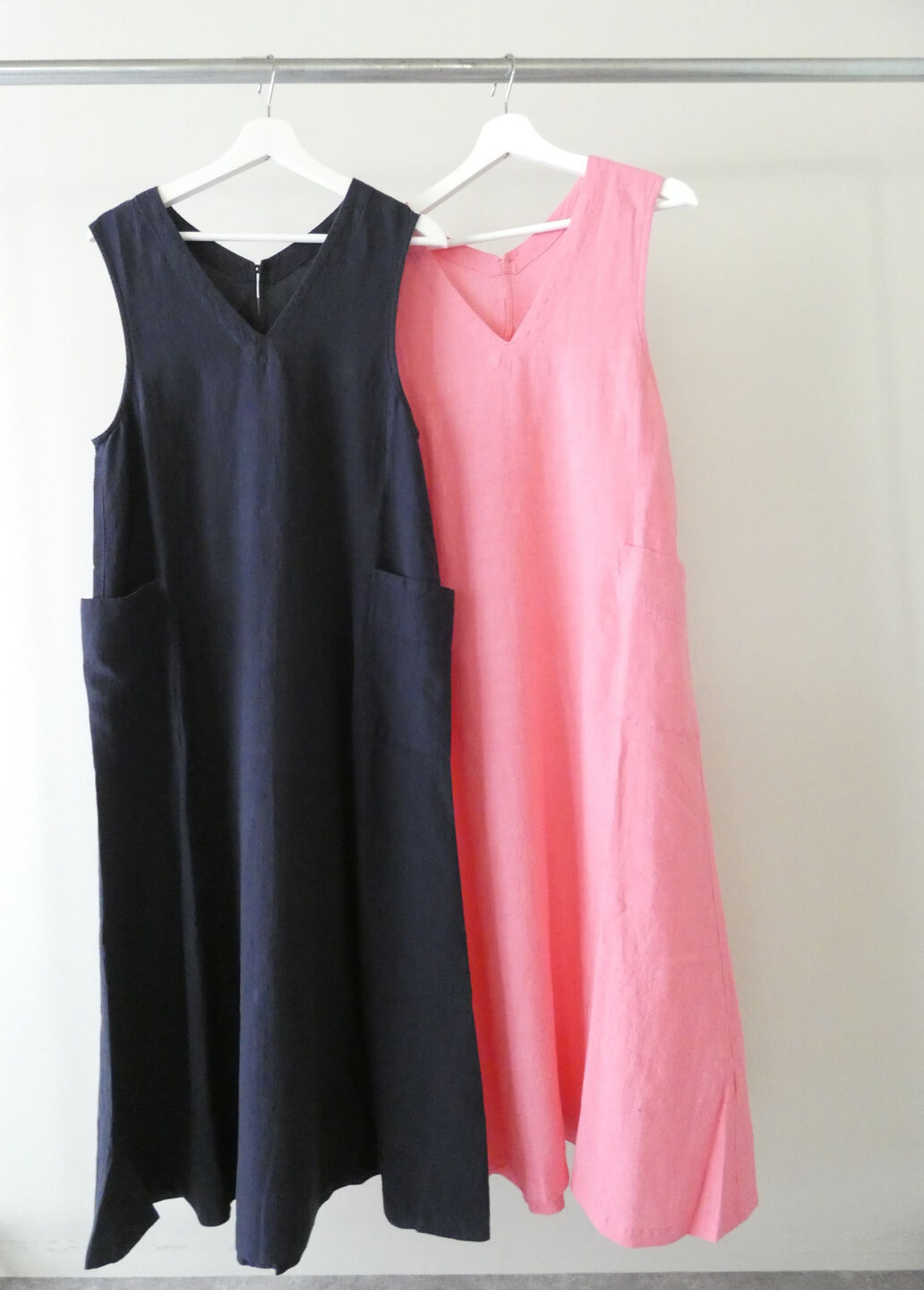 Hands of creation(ハンズオブクリエイション) リネン桐七炊きVネックフレアラインジャンバースカートの商品画像9