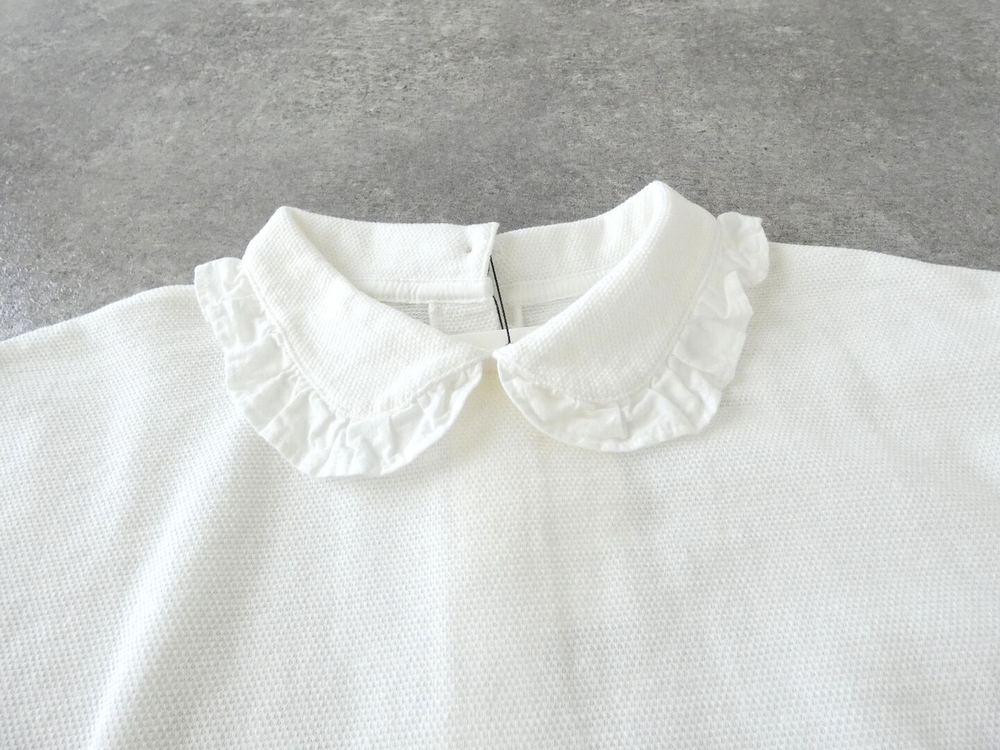 Hands of creation(ハンズオブクリエイション) ラフィスウェーデン鹿の子無地フリルカラープルオーバーの商品画像30