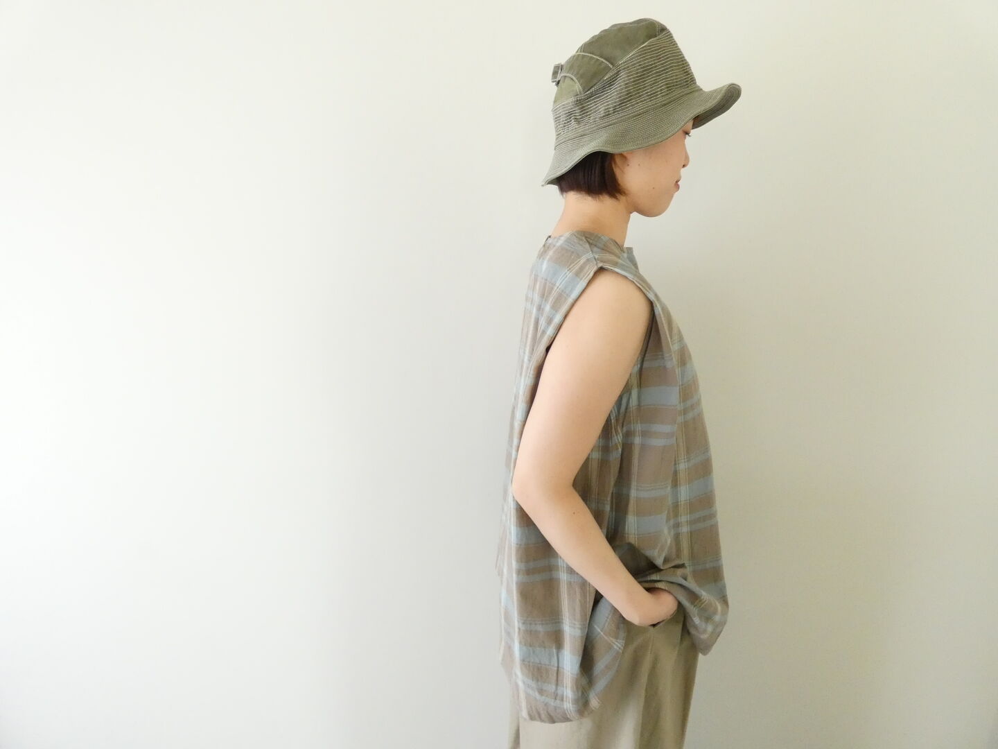 ichi(イチ) チェックスリーブレスプルオーバーの商品画像7