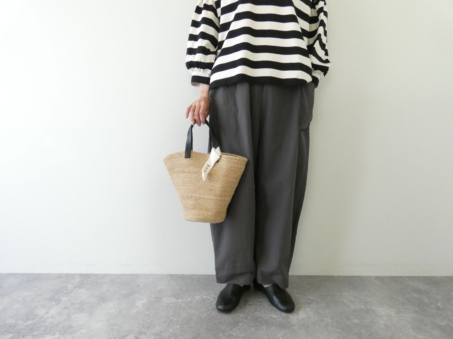 āta(アタ) pants 1. ナイロンコクーンパンツの商品画像1