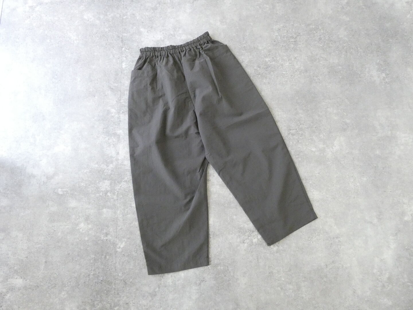 āta(アタ) pants 1. ナイロンコクーンパンツの商品画像10