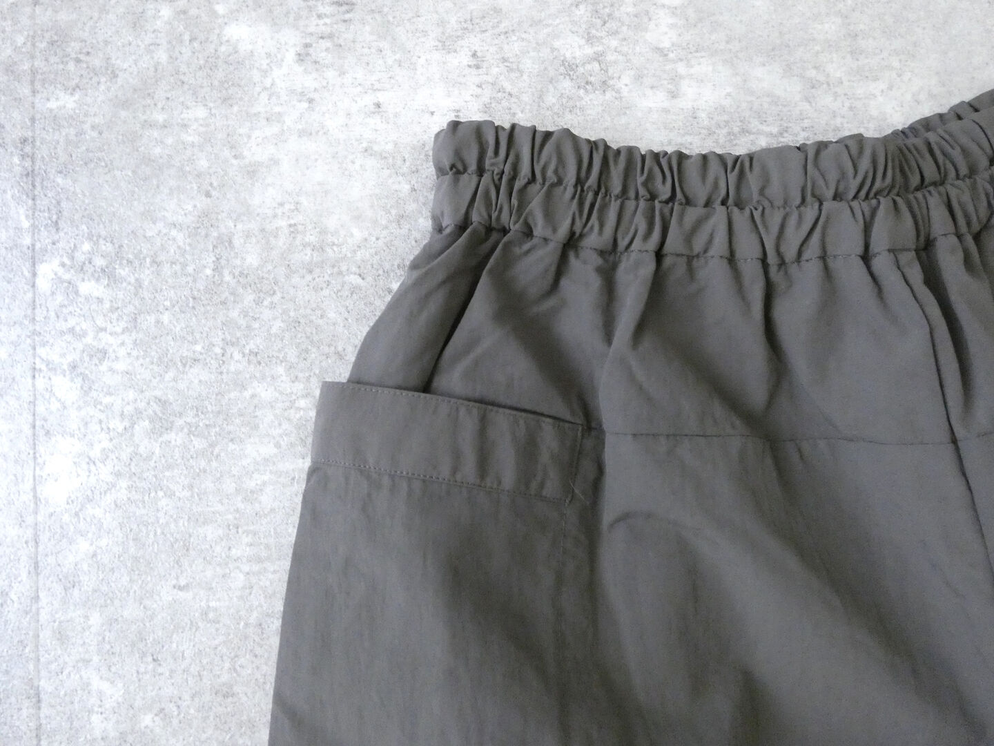 āta(アタ) pants 1. ナイロンコクーンパンツの商品画像21
