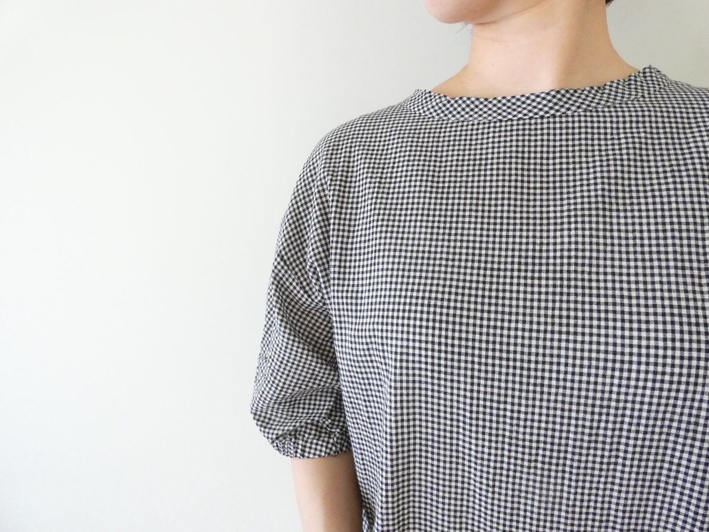 NARU オーガニックコットンチェックボリュームブラウスの商品画像4