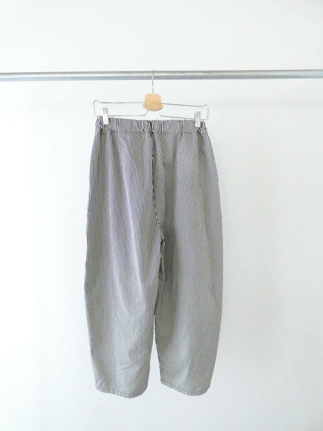 NARU 20ツイルCatlightストライプ柄エッグパンツの商品画像10